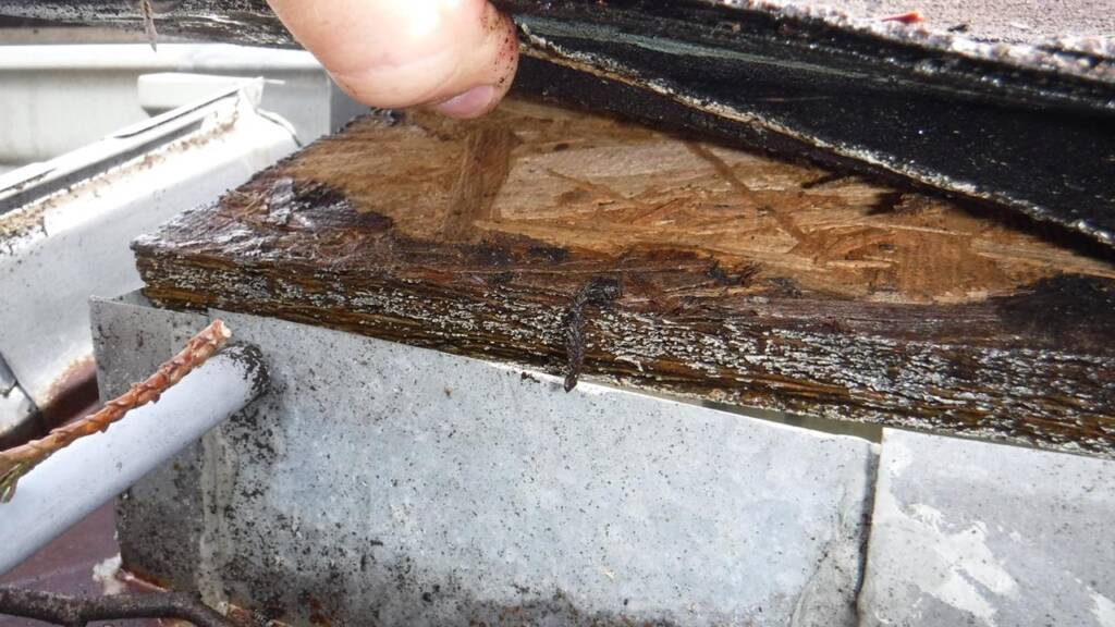 Gutter health inspection and maintenance checklist