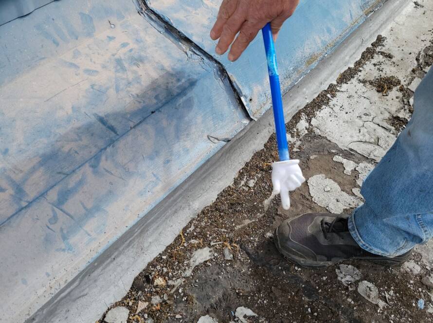 Roof & Gutter Inspection